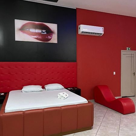 Fetiche Motel Presidente Medici  외부 사진