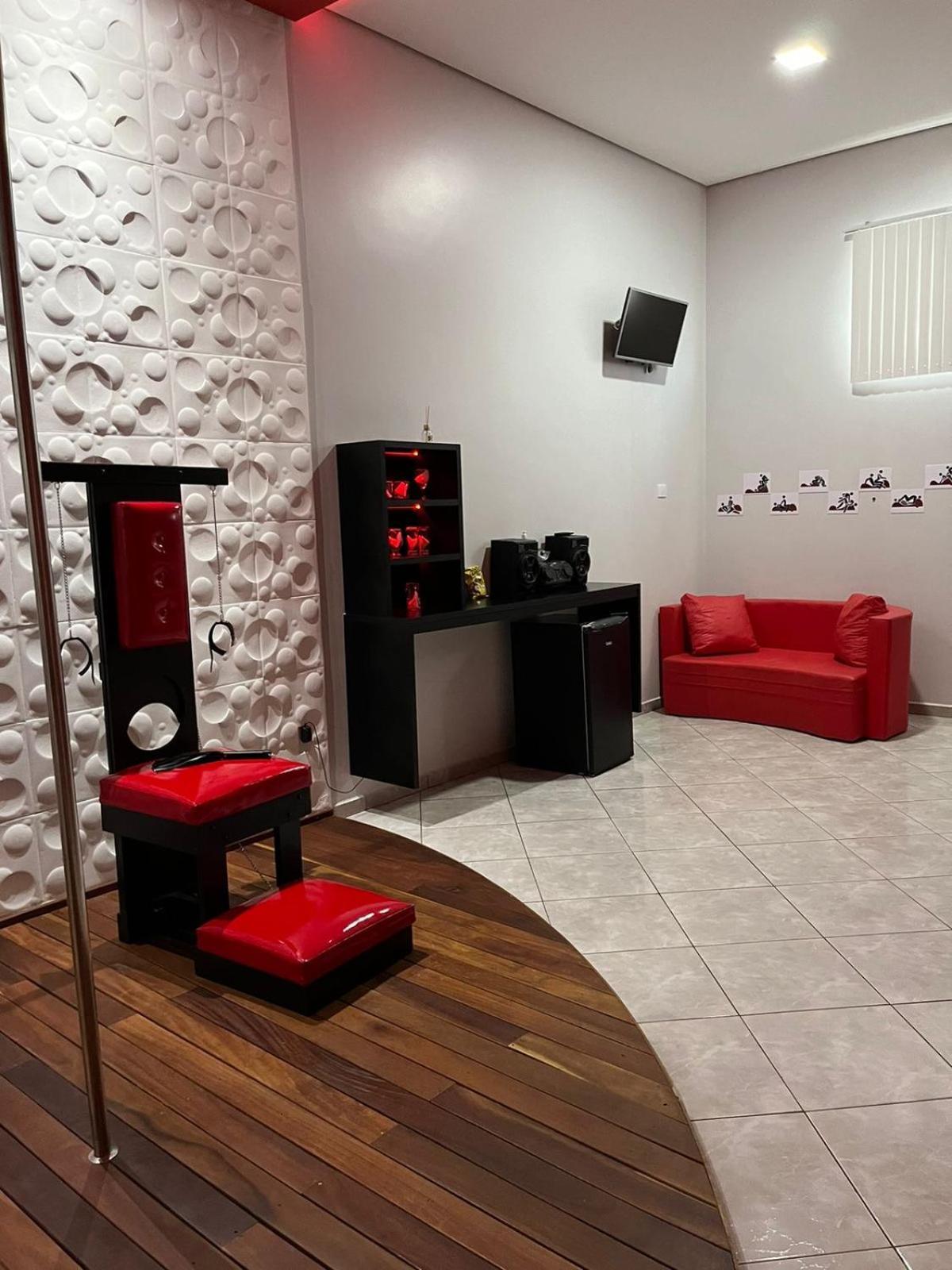 Fetiche Motel Presidente Medici  외부 사진
